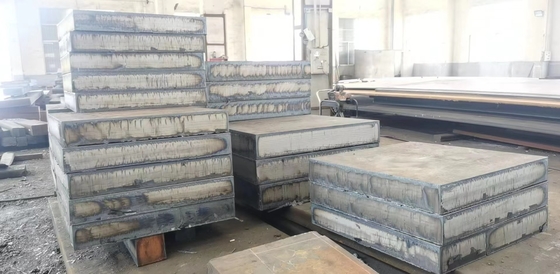 Ss400 कार्बन स्टील शीट S235 S275jr ब्लैक माइल्ड प्लेट जस्ती 2500 मिमी