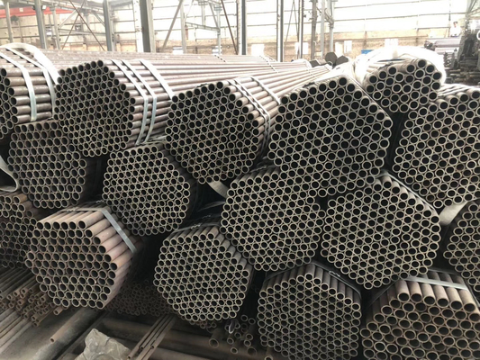 MS ERW वेल्डेड कार्बन स्टील पाइप ब्लैक ASTM A53 / BS 1387 कार्बन 16mm